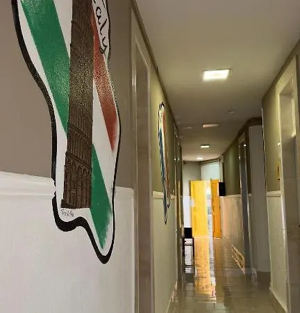 Samps Hostel *
